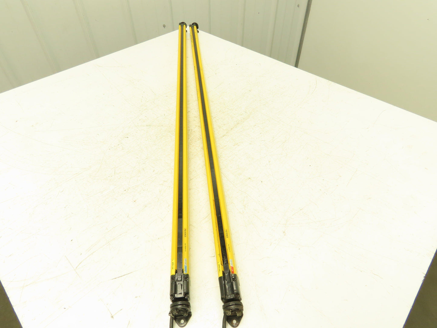 Keyence GL-R60H Safety Light Curtain Transmitter & Receiver Set 25mm 1180mm 15m