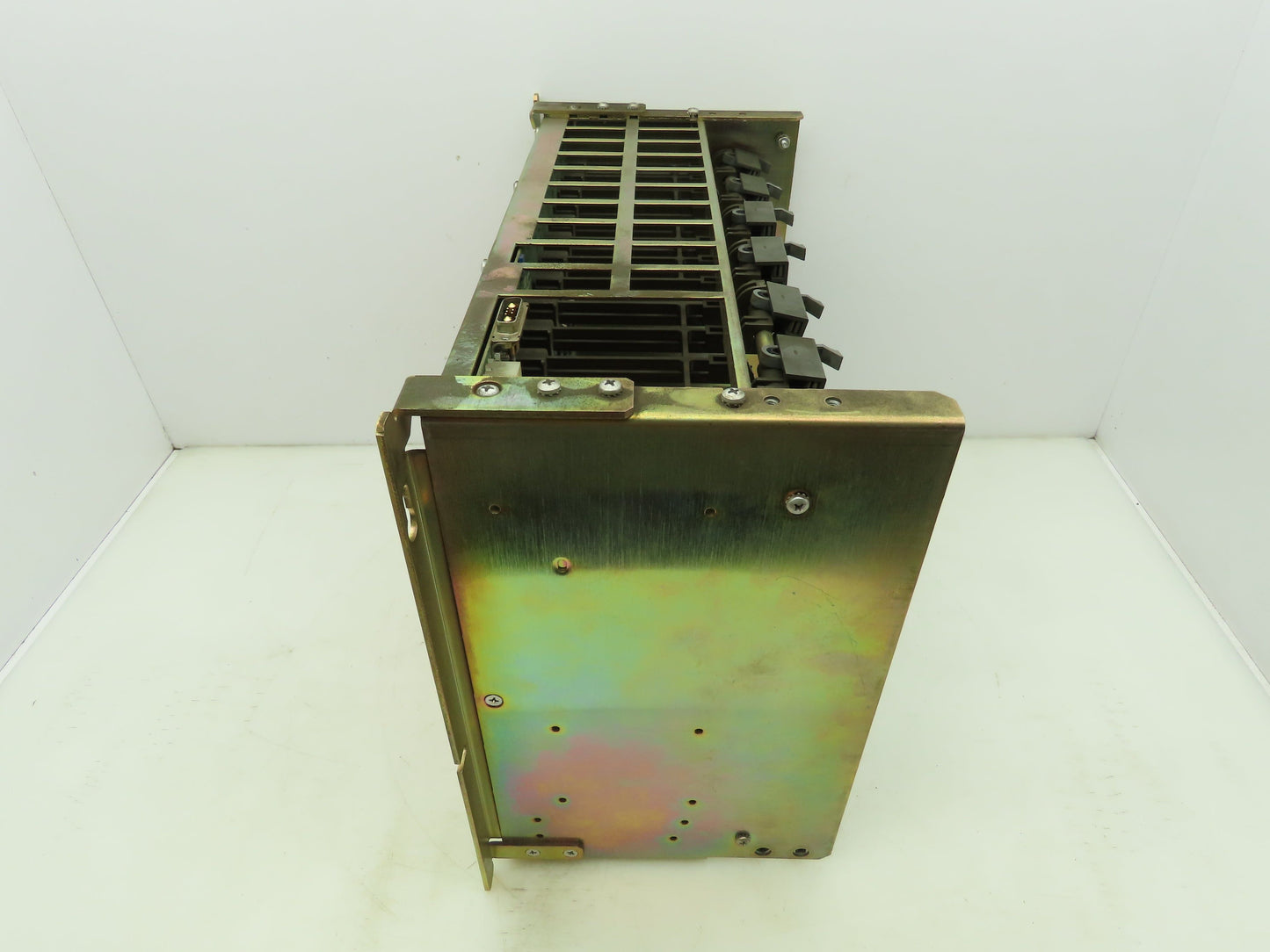 Allen Bradley 1771-A3B 12 Slot I/O Chassis 5V Backplane 24A @ 5.25 VDC Max