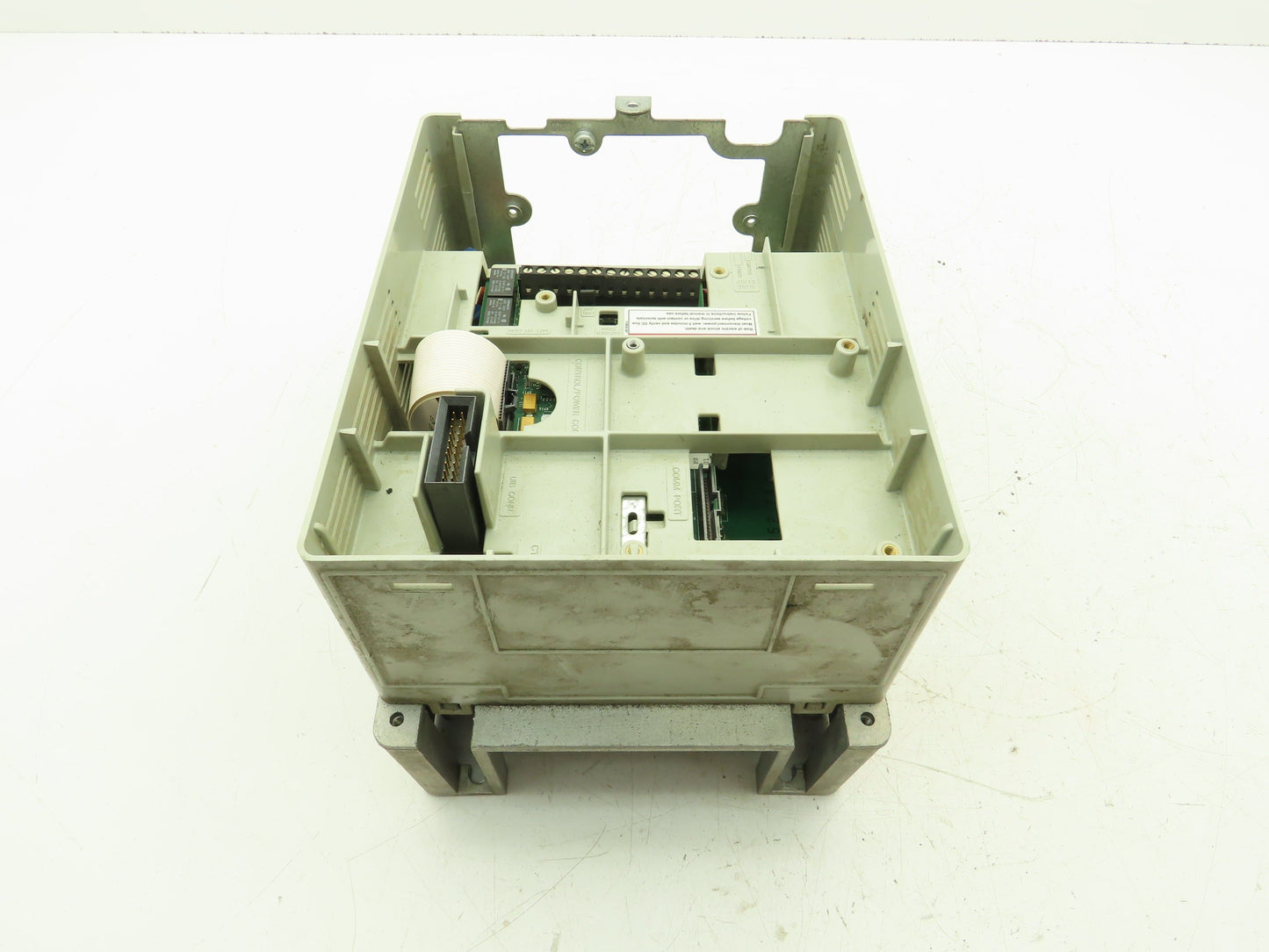 Allen Bradley 20AD5P0A3AYNNNC0 PowerFlex VFD Drive 480V 5A 3HP Series A