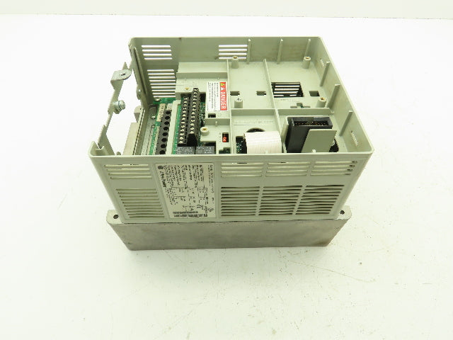 Allen Bradley 20AD5P0A3AYNNNC0 PowerFlex VFD Drive 480V 5A 3HP Series A