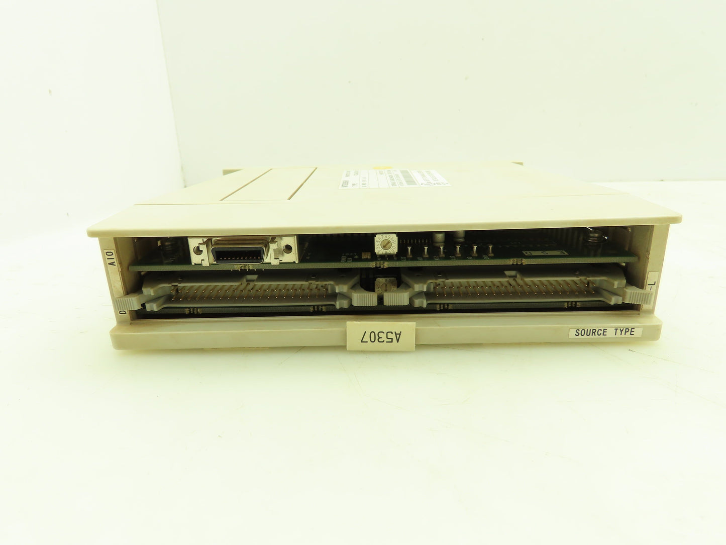 Mitsubishi FCUA-DX141 Remote I/O Unit DC Input 24V 3.8A Version B