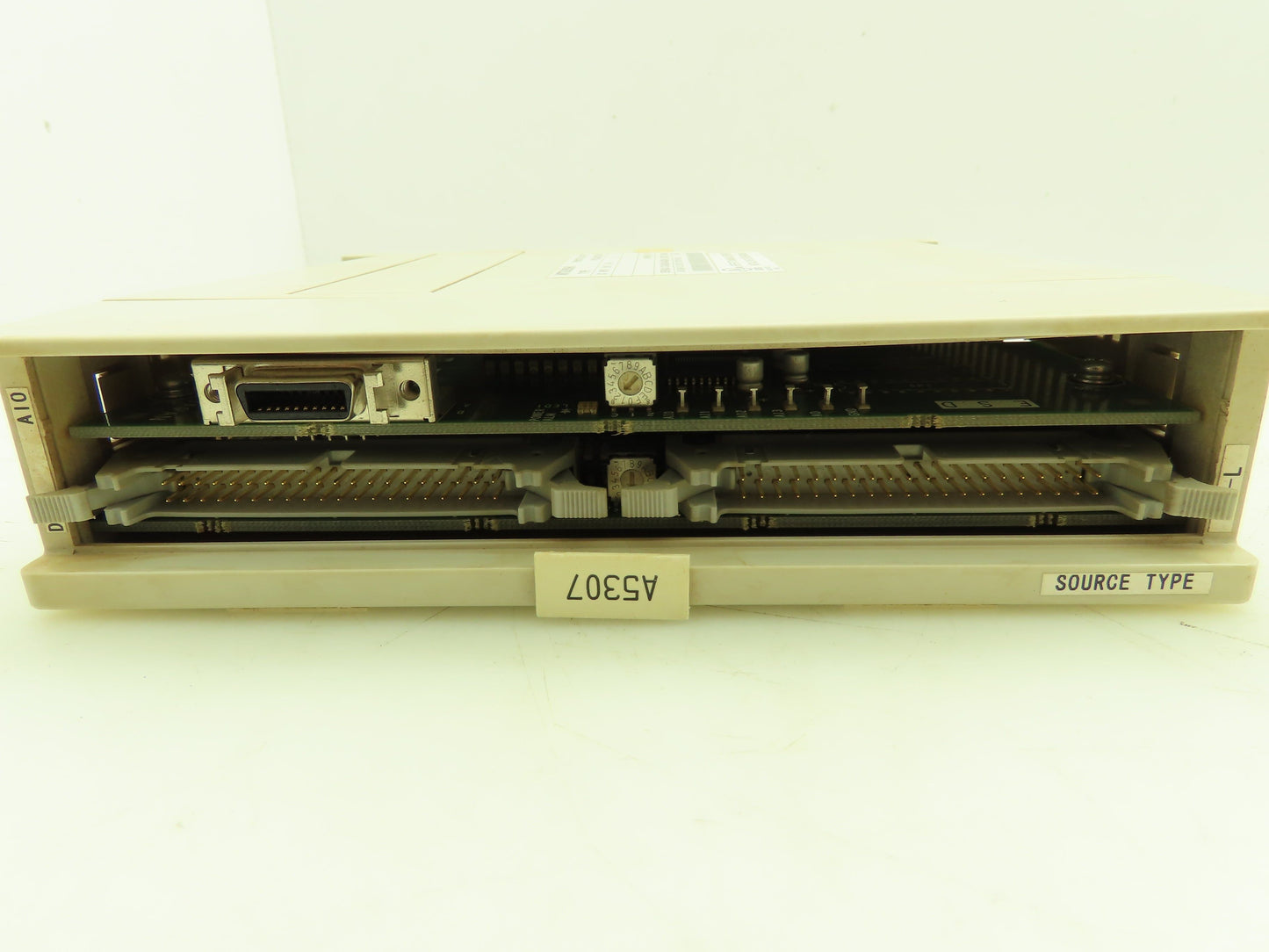 Mitsubishi FCUA-DX141 Remote I/O Unit DC Input 24V 3.8A Version B