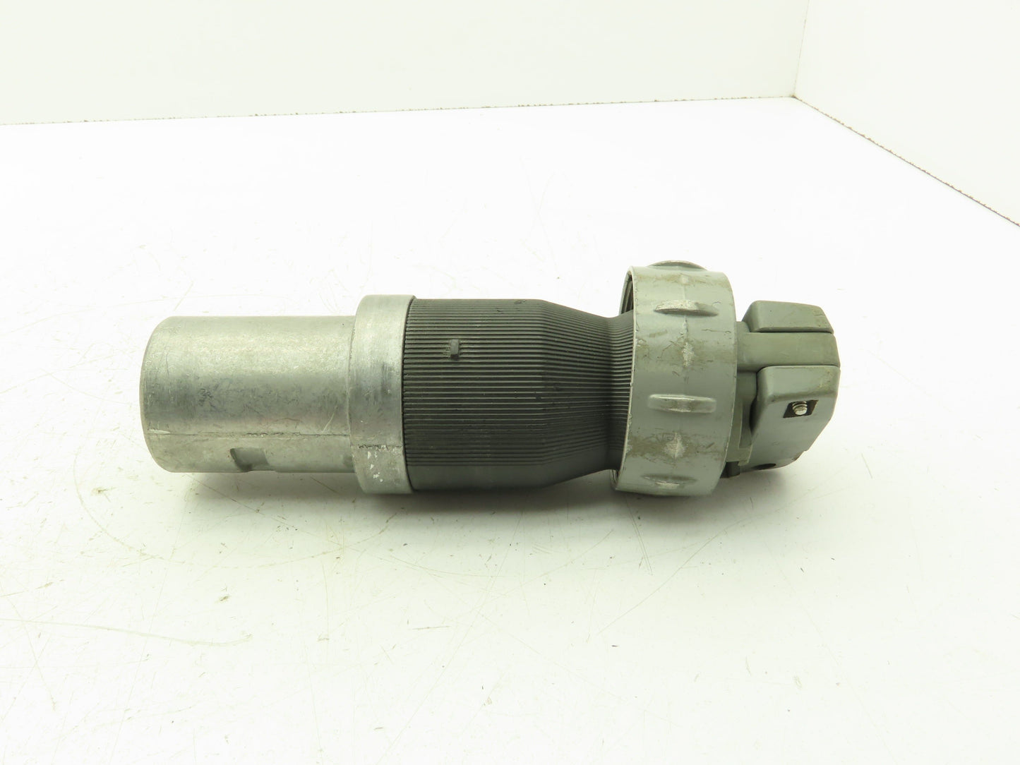 Hubbell HBL360PS2W Pin Sleeve Male Plug 2P3W 600V 60 Amp 2 Pole 3 Wire