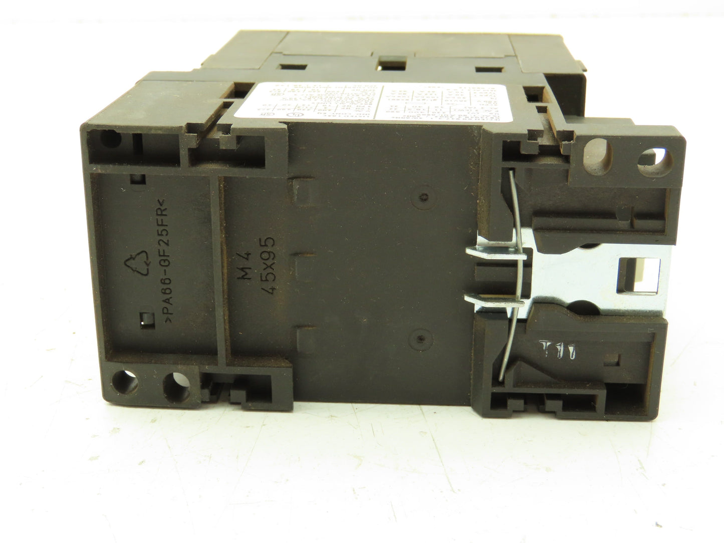 Siemens 3RT1035-1A.0 Contactor 40A 30Hp@460V 3Ph 50/60Hz
