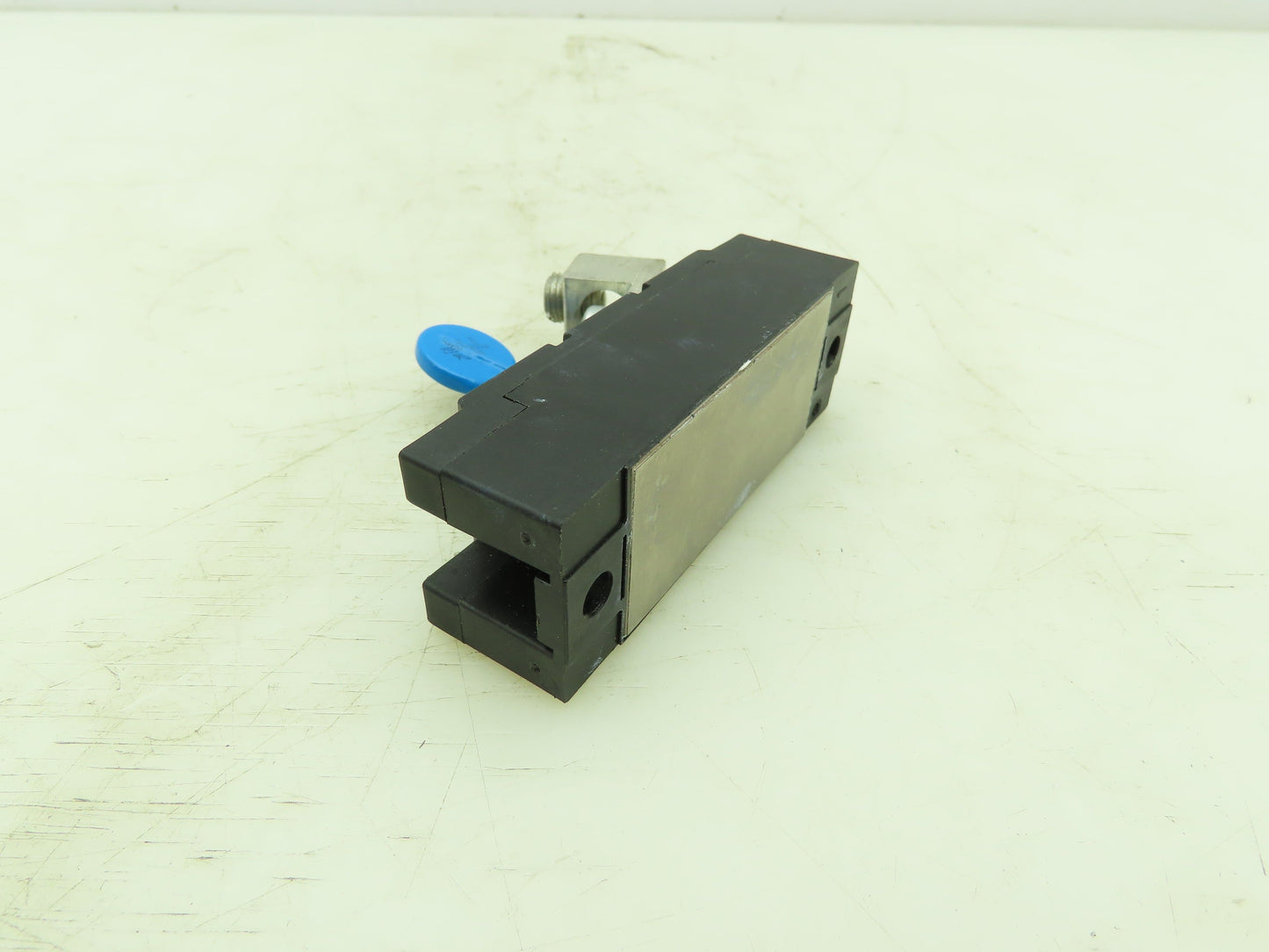 IXYS MCC162-16IO1 Thyristor Module AC Motor Control 181A 1.03V