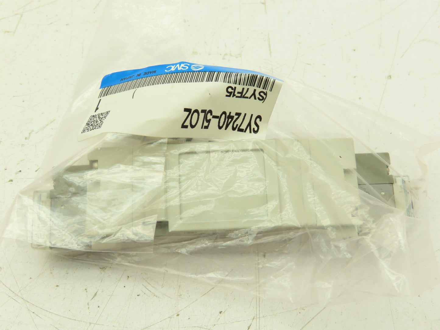 SMC SY7240-5LOZ Solenoid Valve 0.1-0.7MPA 24VDC