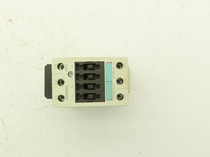 Siemens 3RT1034-1A.0 Contactor 400VAC 32A 15KW 3PH 30HP