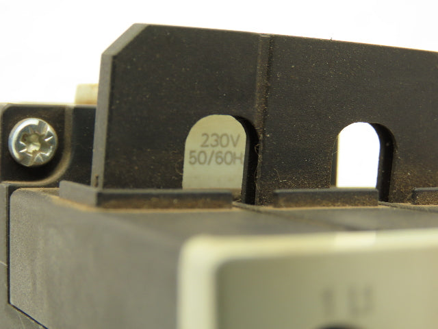 Siemens 3RT1034-1A.0 Contactor 400VAC 32A 15KW 3PH 30HP