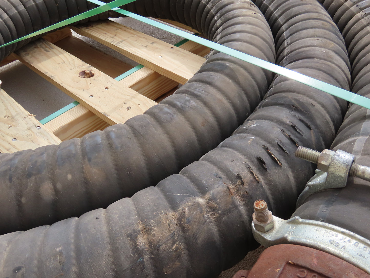 Jason 4470 Dry Bulk Material Suction Hose 4" ID x 29' Gum Rubber 75 PSI