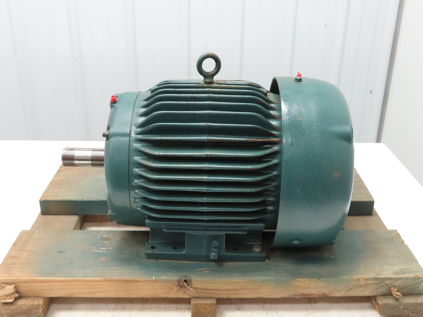 Baldor ECP83764T-5 Super-E Severe Duty AC Motor 3Hp 1165 RPM 575V 3PH 213T