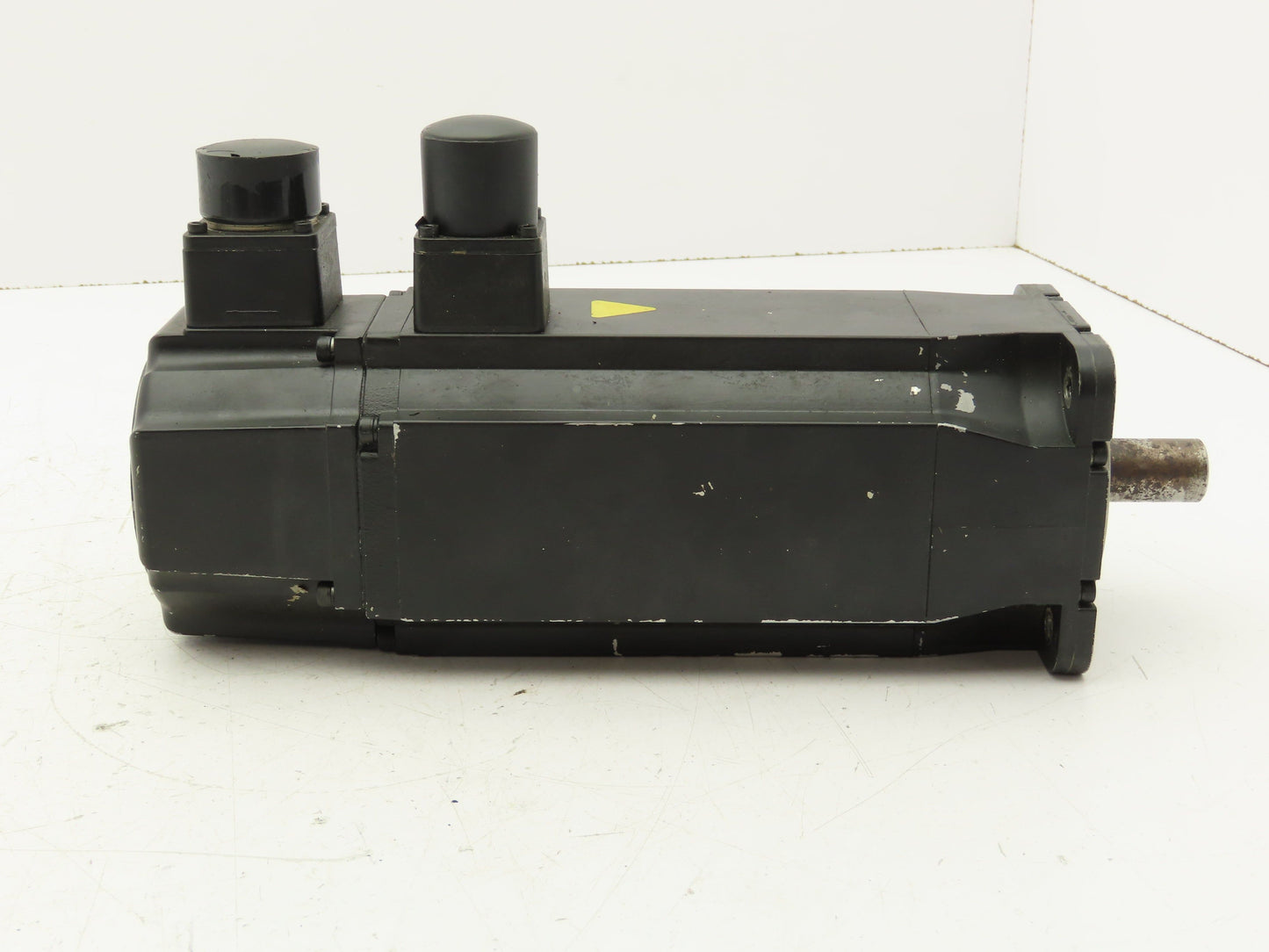 Acu-Rite AM96E 37000332 AC Servo Motor 380V 6000 RPM .5Nm  IP65