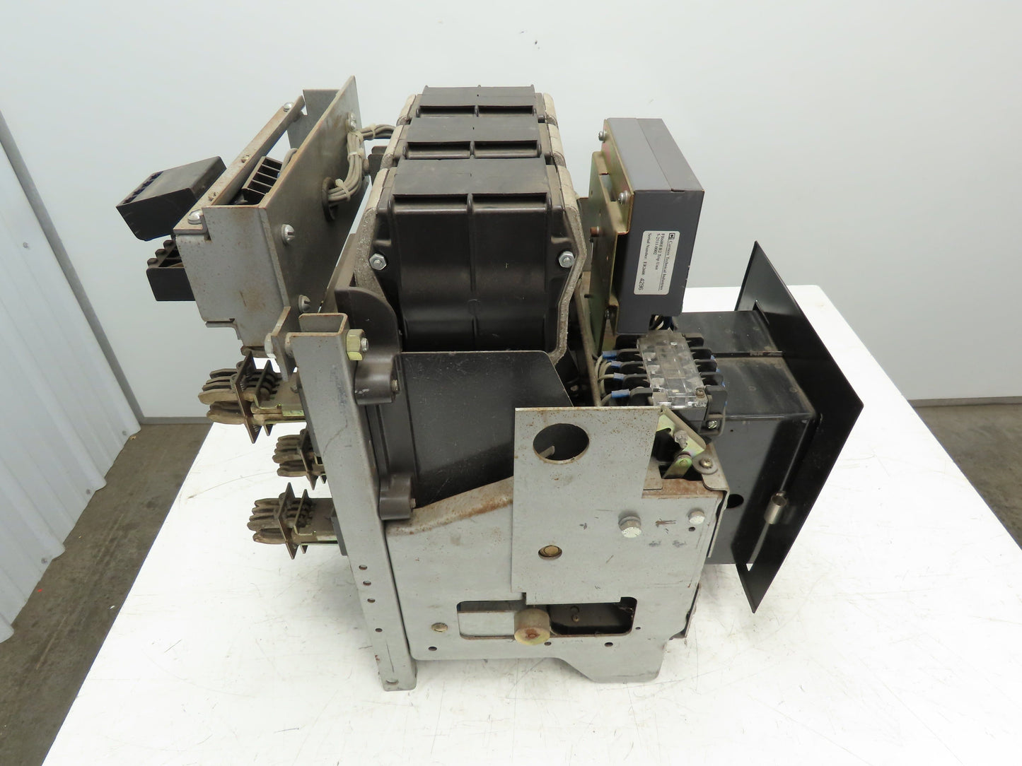 Square D K-600 Low Voltage Power Circuit Breaker 600A 600V Carriere FB600ER RMS