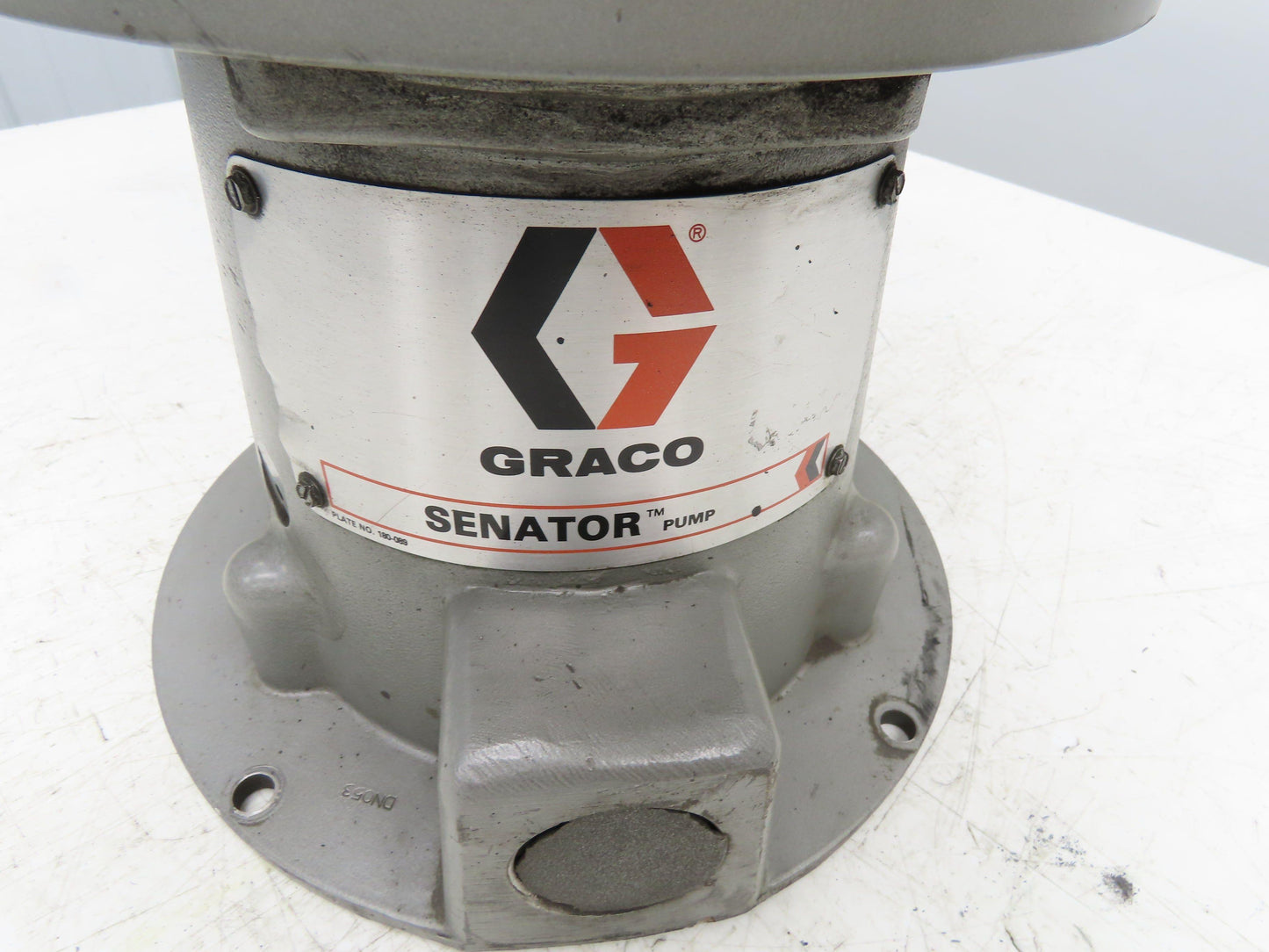 Graco 217-540 Senator Pneumatic Air Motor