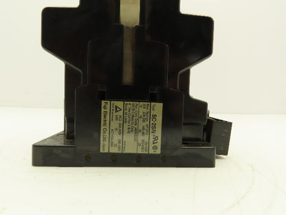 Fuji SC-2SN/SE (50) Magnetic Contactor 25A 3 Pole 600V 3PH 200-250V Coil