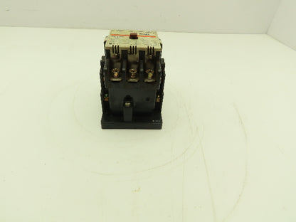 Fuji SC-2SN/SE (50) Magnetic Contactor 25A 3 Pole 600V 3PH 200-250V Coil