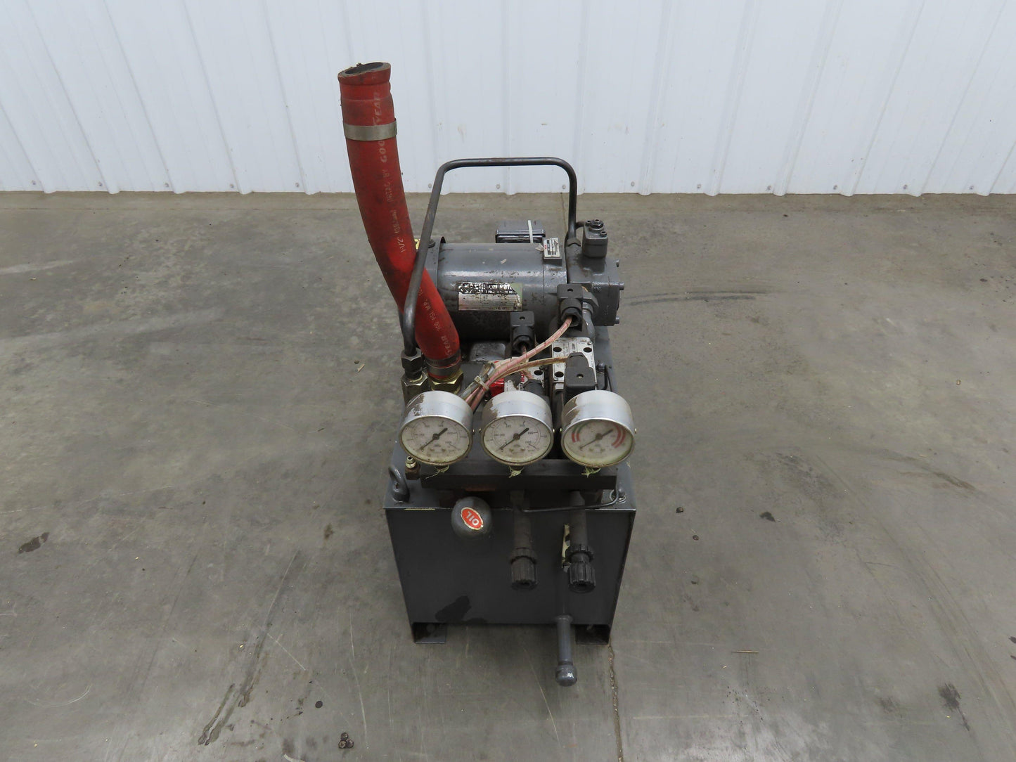 Nachi VDS-0B-1A2-10 Hydraulic Power Unit 3.94 GPM 507 PSI Variable Vane 220V 3Ph