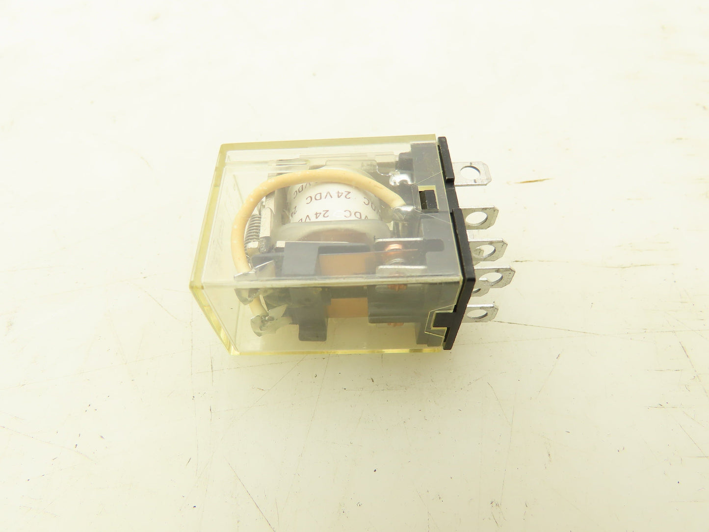 Omron LY2 Socket Relay 10A 24VDC 8-Pin  Lot of 15