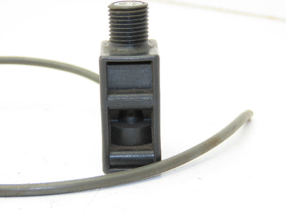 Omron TL-PP283 Proximity Sensor Switch