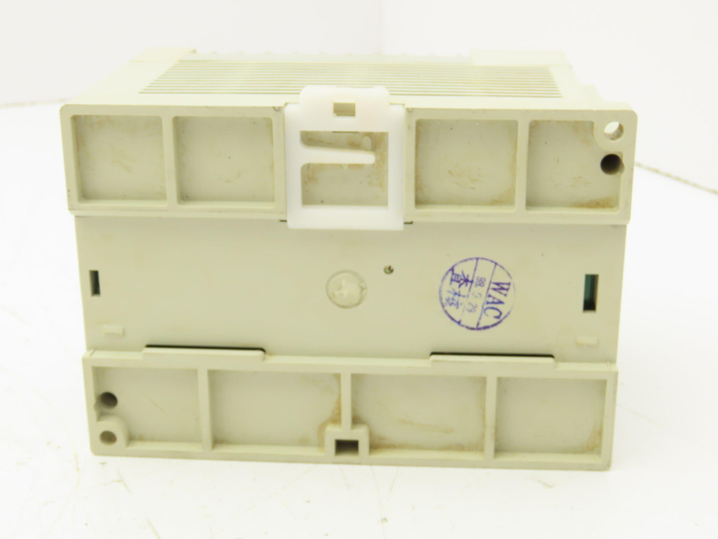 Shihlin AXON-24MR-ES Programmable Logic Controller 100-240VAC 2A 50/60HZ