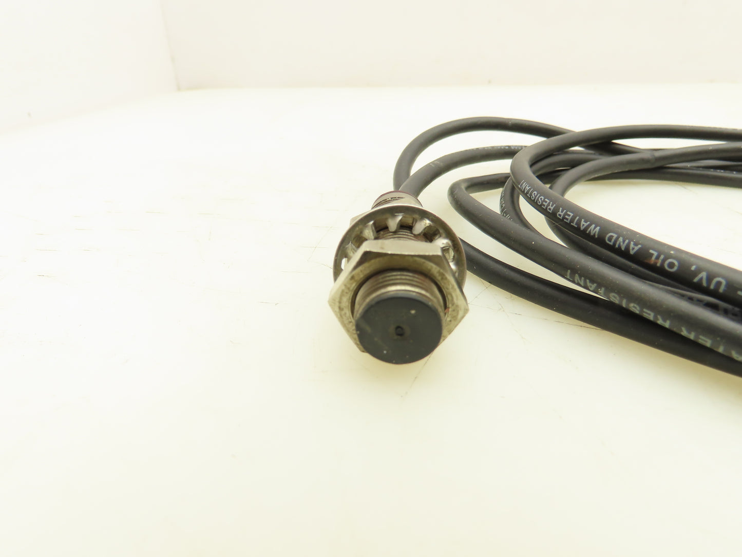 Allen-Bradley 872C-DH3NP12-E2 Inductive Proximity Sensor 10-30VDC 200mA Series C