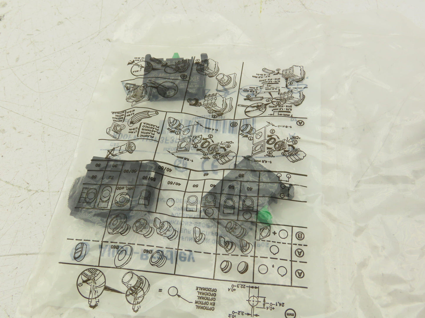 Allen-Bradley 800FPU2F3F3PX20 Multi Operator Flush Push Button 2 Position Ser.A