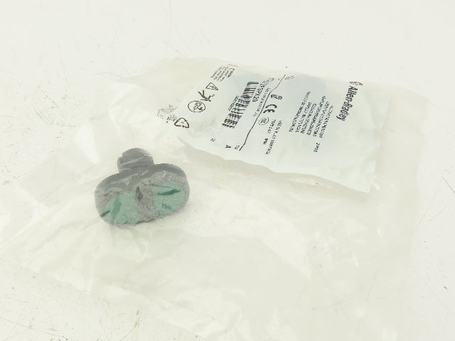 Allen-Bradley 800FPU2F3F3PX20 Multi Operator Flush Push Button 2 Position Ser.A