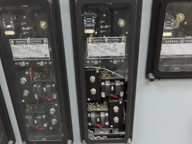 General Electric Reactance Distance Relay Control Panel MPL-H13-P879  765kv