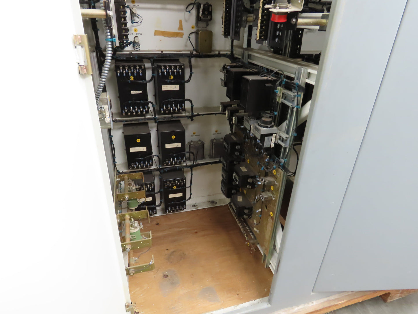 General Electric Reactance Distance Relay Control Panel MPL-H13-P879  765kv