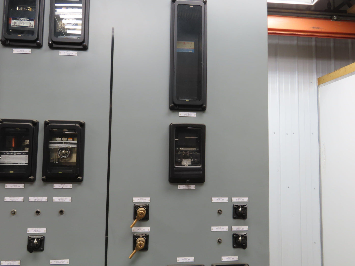 General Electric Reactance Distance Relay Control Panel MPL-H13-P879  765kv