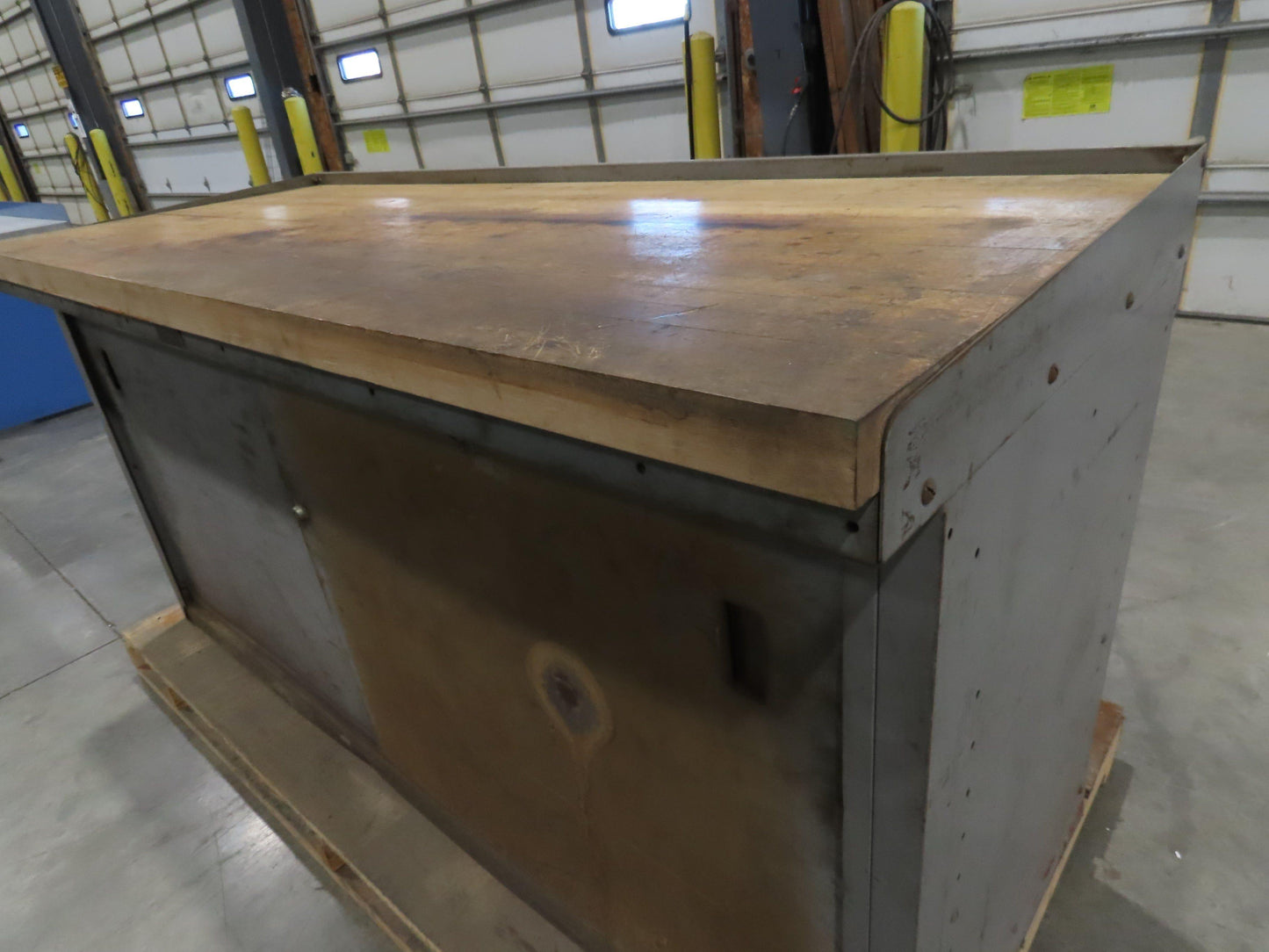 Industrial Butcher Block Top Workbench 2-Door Cabinet Workstation 72"W 29"D 36"H