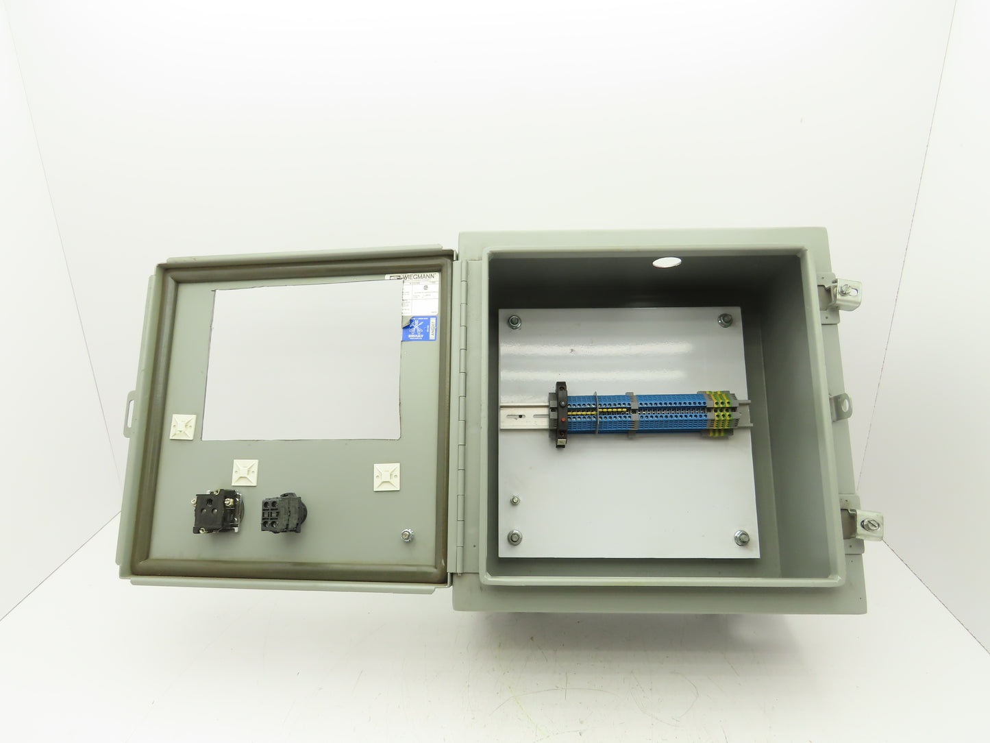 Wiegmann N12161608 Electrical Enclosure 16x16x8" Wall Mount Panel Cutout 9x7"