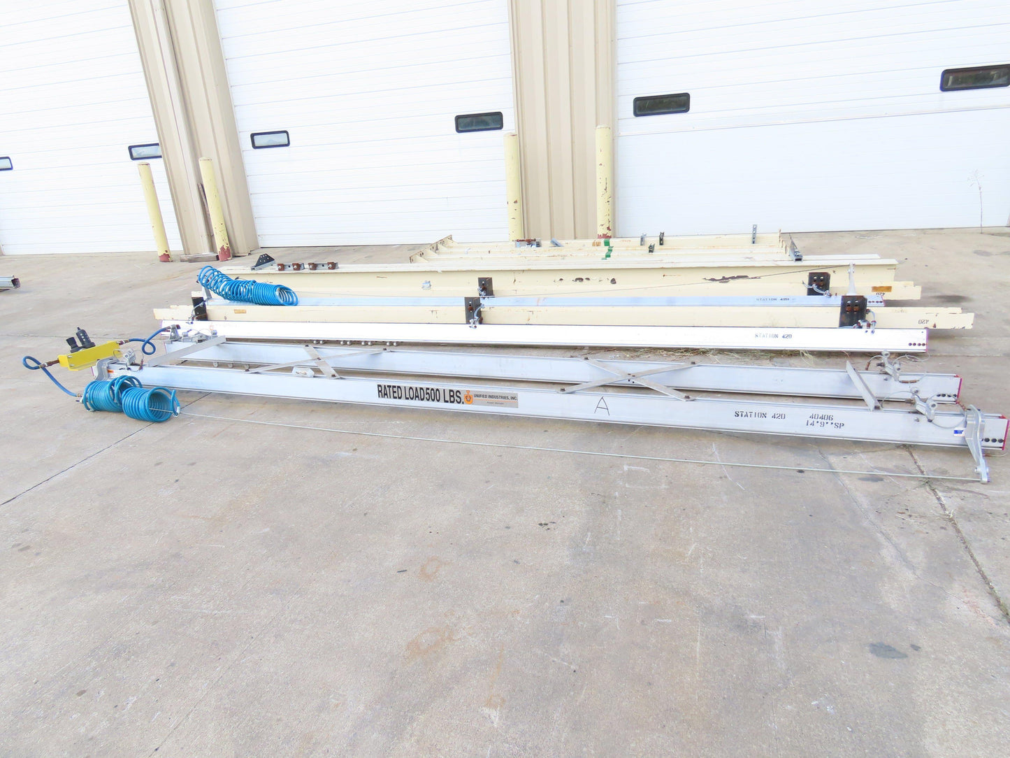 Unified 500 Lb Freestanding Bridge Crane Workstation 14' 9" Span 19' Runway