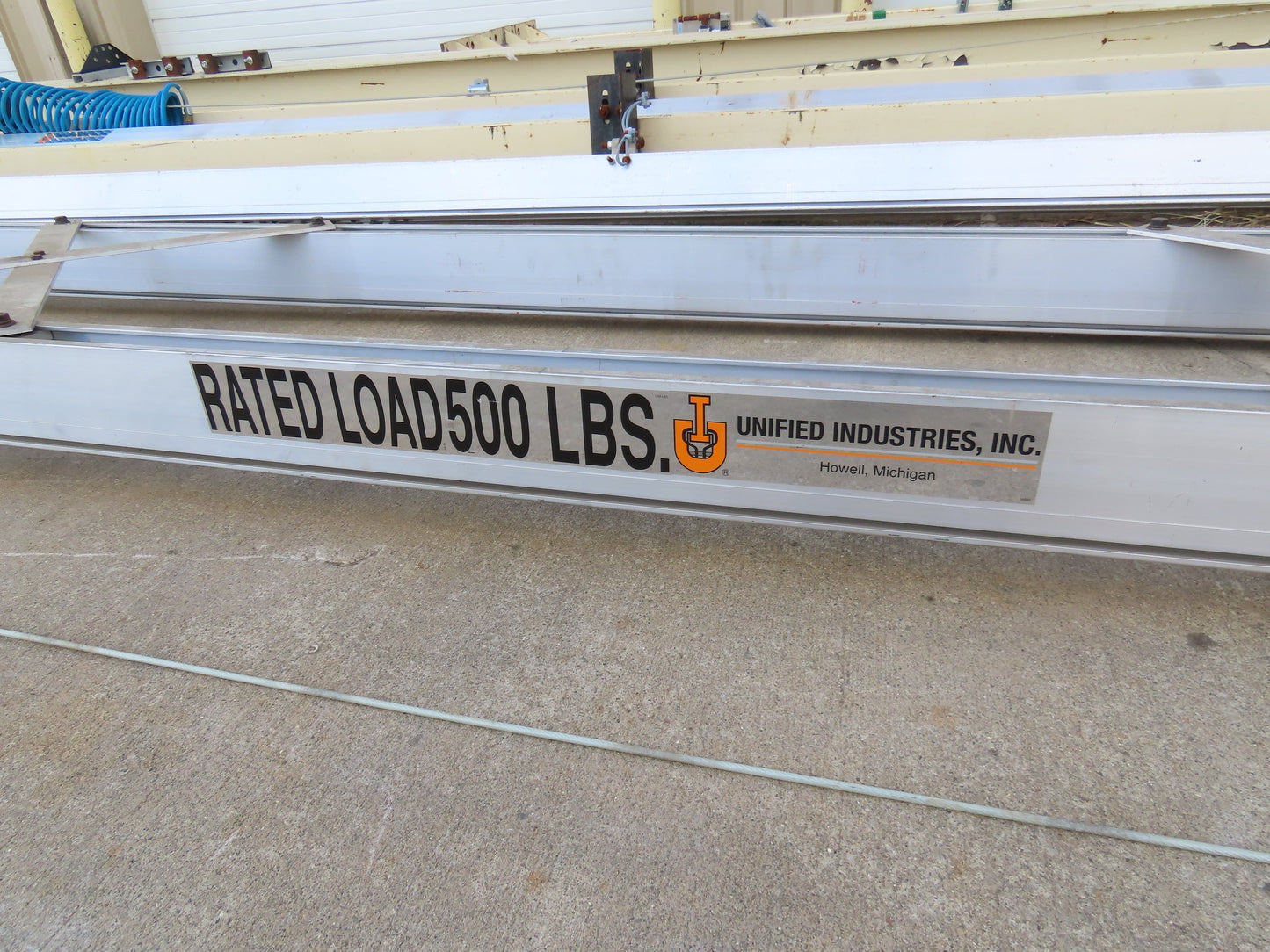 Unified 500 Lb Freestanding Bridge Crane Workstation 14' 9" Span 19' Runway