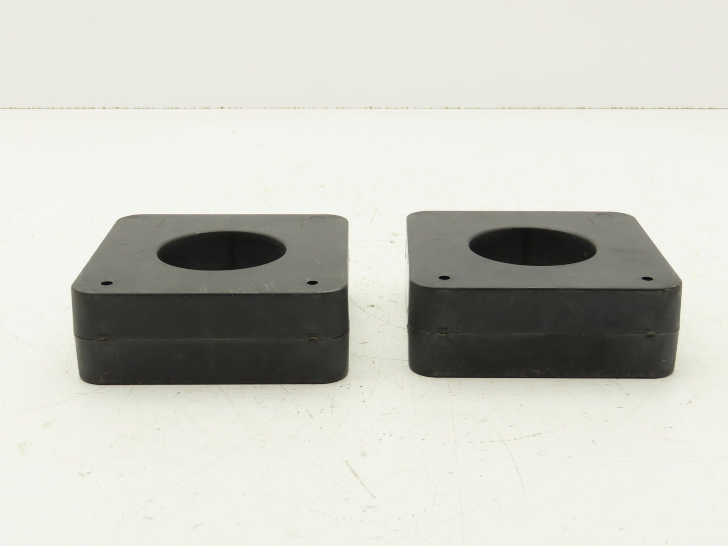 Square D 74R-151-001 Current Transformer 150:1 Ratio 600V 50-400Hz Lot of 2