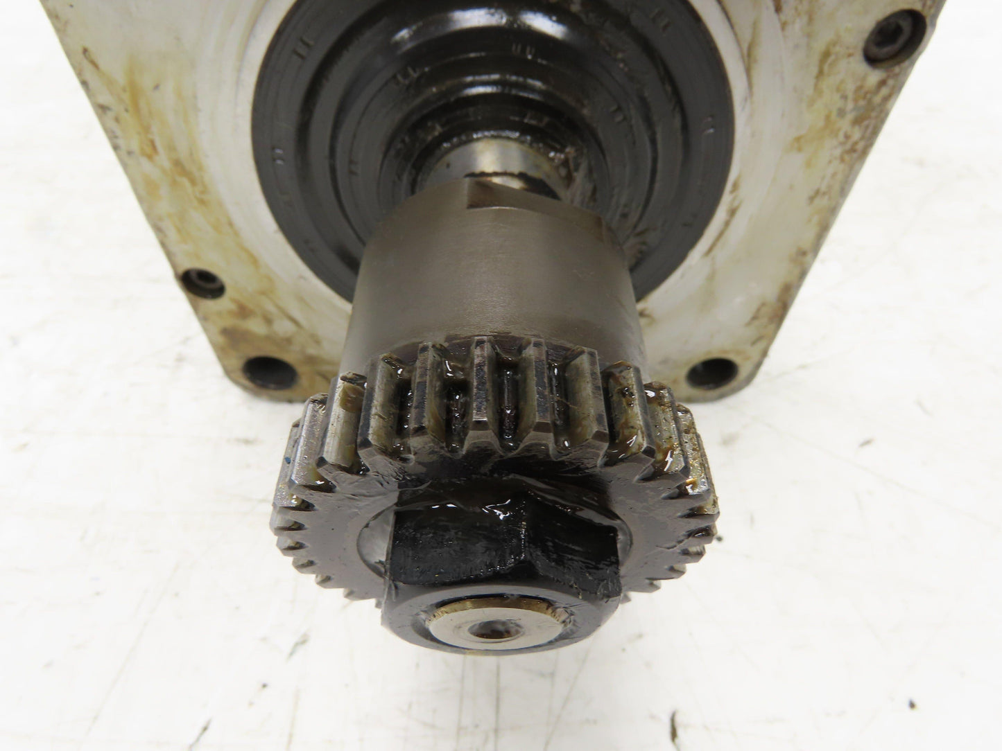 Fanuc A06B-0166-B675#0016 AC Servo Motor 3.8kw 2000 RPM Pulsecoder Encoder