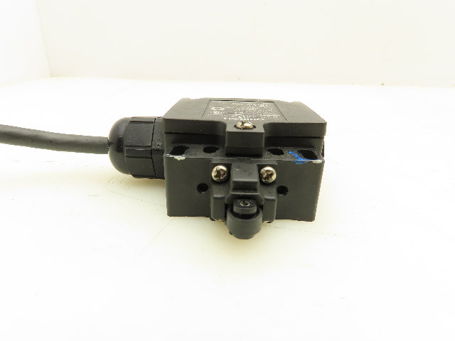 OMRON D4N-5B32 Safety Limit Switch AC 240VAC DC 250VDC 27A Lot Of 2