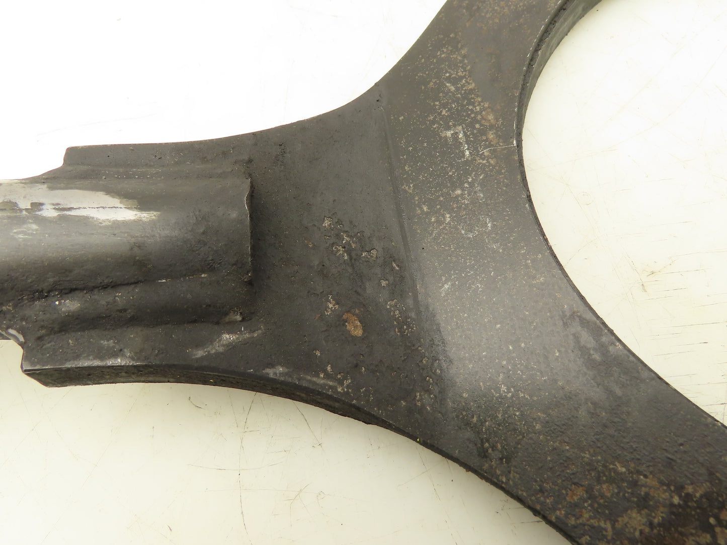 LEONI FP.F 3160B Face Plate Clamp for Fanuc Robot Cable Hose