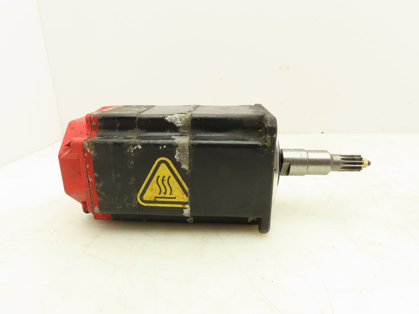 Fanuc A06B-0061-B604#S000 AC Servo Motor 0.5kw 156V 4000 RPM