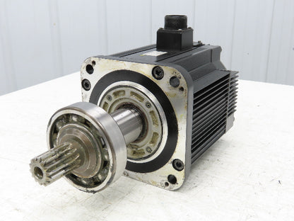 Yaskawa SGMRS-37A2A-YR12 AC Servo Motor 3700W 23.5Nm 1500 RPM Encoder