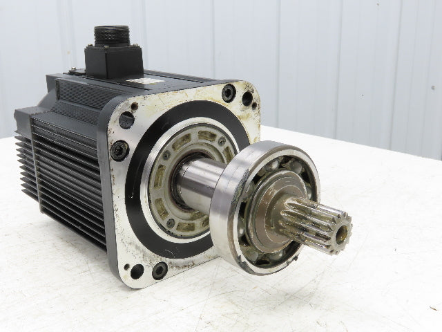 Yaskawa SGMRS-37A2A-YR12 AC Servo Motor 3700W 23.5Nm 1500 RPM Encoder