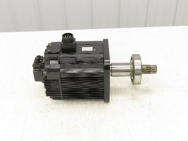 Yaskawa SGMRS-37A2A-YR12 AC Servo Motor 3700W 23.5Nm 1500 RPM Encoder