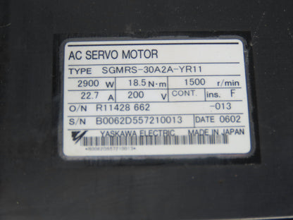 Yaskawa SMGRS-30A2A-YR11 AC Servo Motor 2900W 18.5Nm 1500RPM Encoder