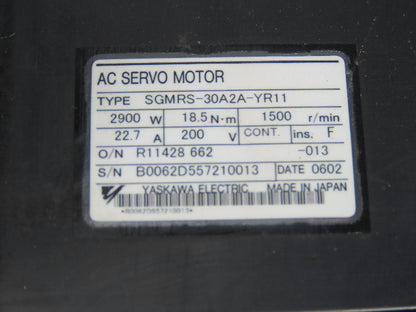 Yaskawa SMGRS-30A2A-YR11 AC Servo Motor 2900W 18.5Nm 1500RPM Encoder