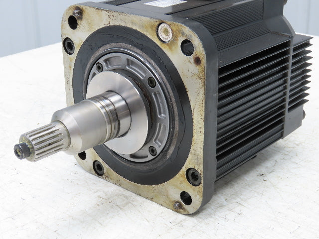 Yaskawa SMGRS-30A2A-YR11 AC Servo Motor 2900W 18.5Nm 1500RPM Encoder