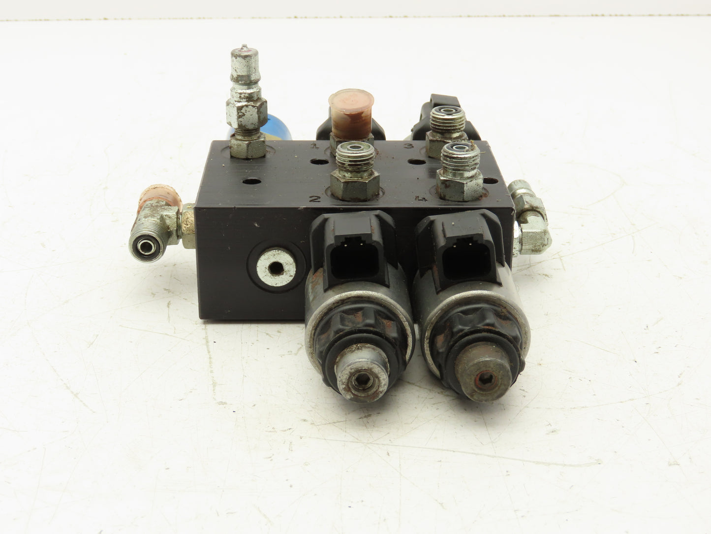 Lippert 12V 4-Point Flow Divider Manifold for RV Leveling Hydraulic Power Unit