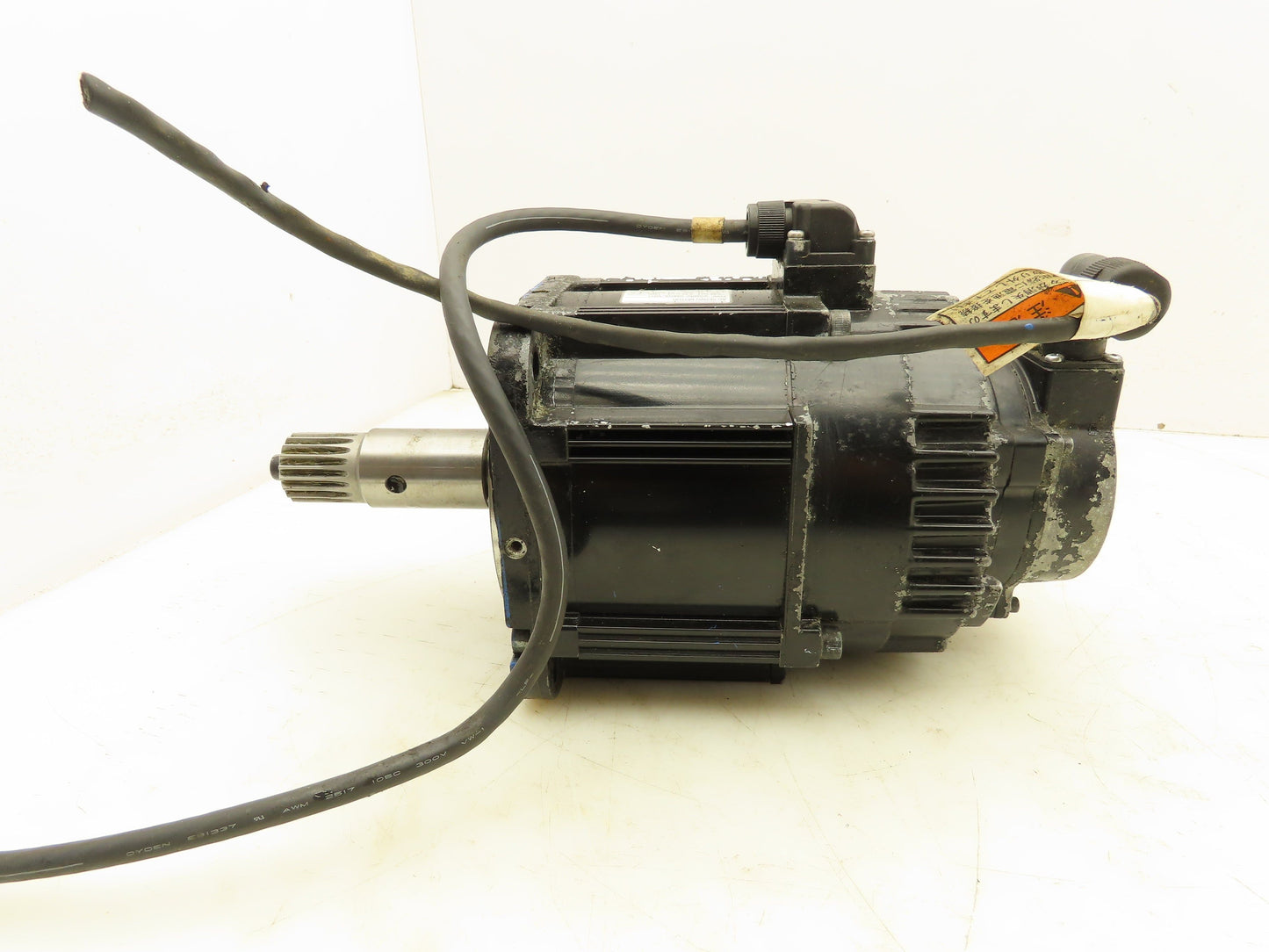 Yaskawa SGMRV-09ANA-YR11 AC Servo Motor 0.85kw 5.39Nm 1500 RPM Encoder