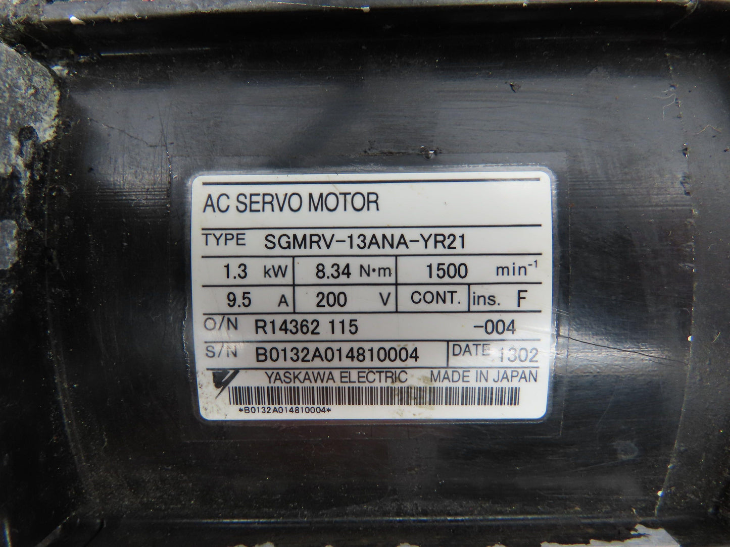 Yaskawa SGMRV-13ANA-YR21 AC Servo Motor 1.3kw 8.34Nm 1500 RPM Encoder