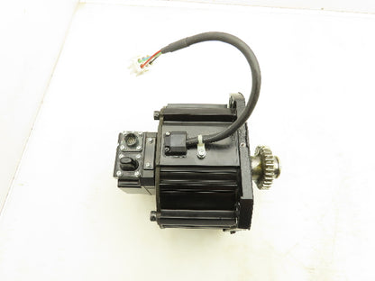 Yaskawa SGMRS-06A2B-YR12 AC Servo Motor 550W 2.63Nm 2000 RPM Encoder