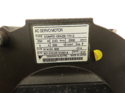 Yaskawa SGMRS-06A2B-YR12 AC Servo Motor 550W 2.63Nm 2000 RPM Encoder
