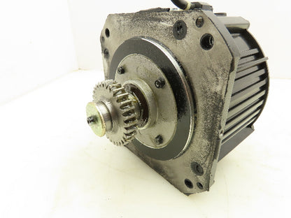 Yaskawa SGMRS-06A2B-YR12 AC Servo Motor 550W 2.63Nm 2000 RPM Encoder